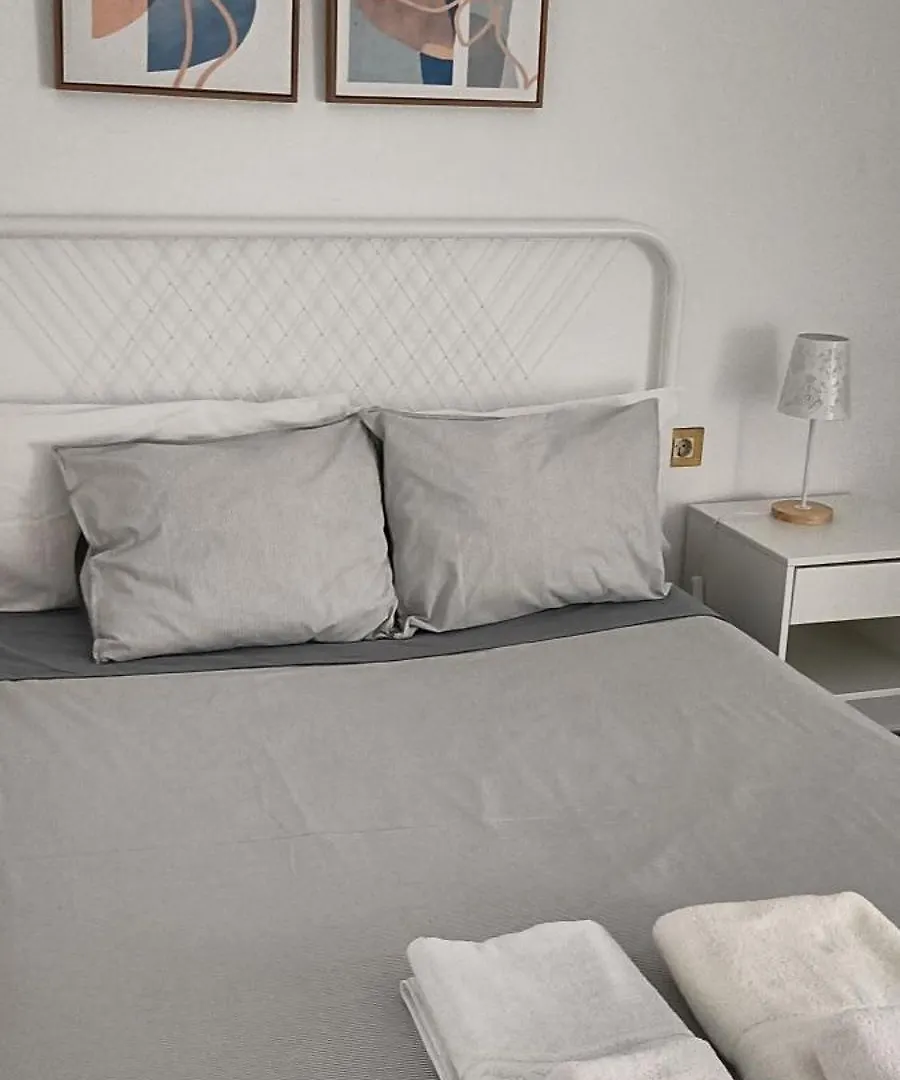 Gota De Mar Hostel Los Abrigos Spanje