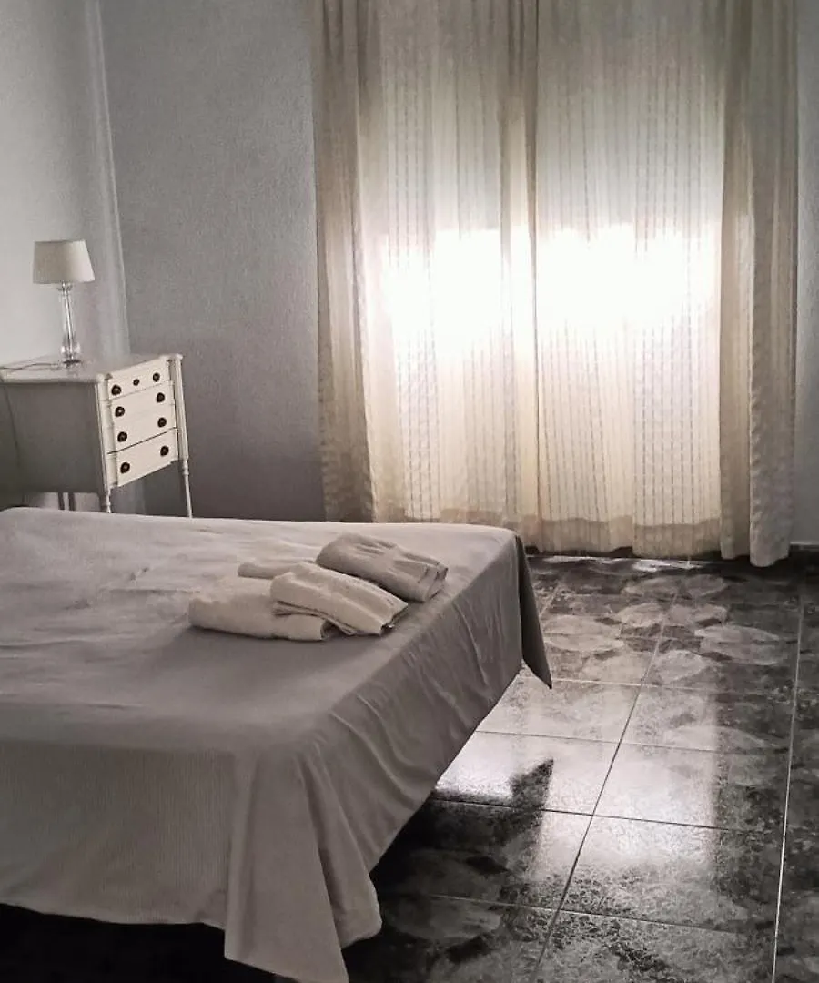 Gota De Mar Hostel Los Abrigos 0*,
