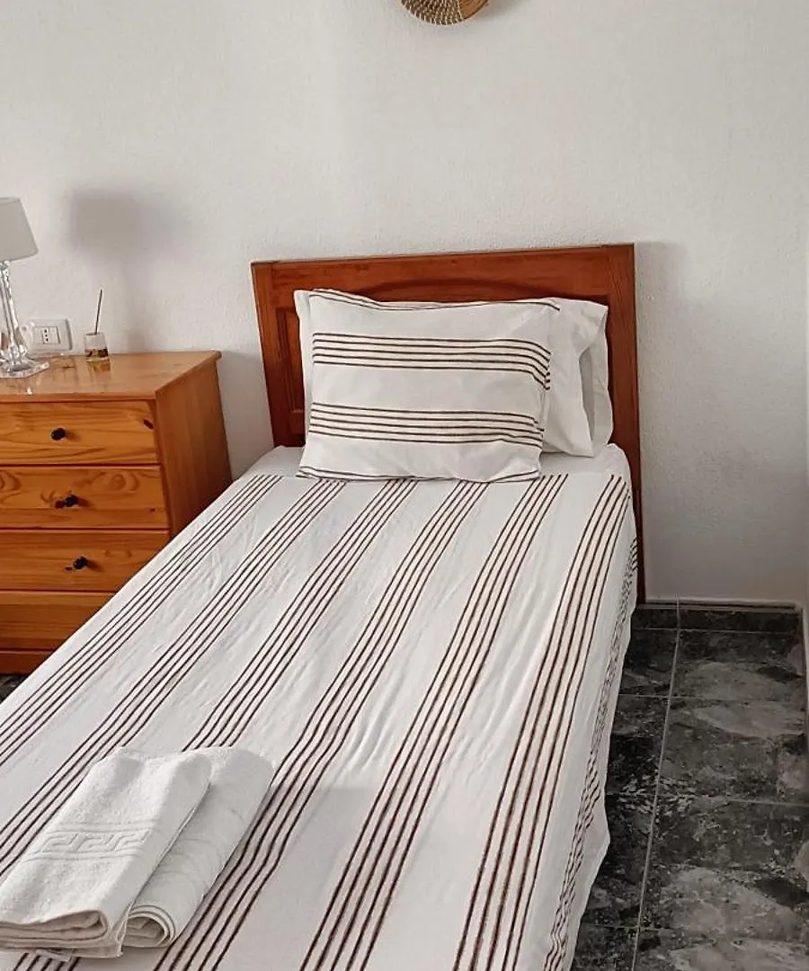 Gota De Mar Hostel Los Abrigos Spanje