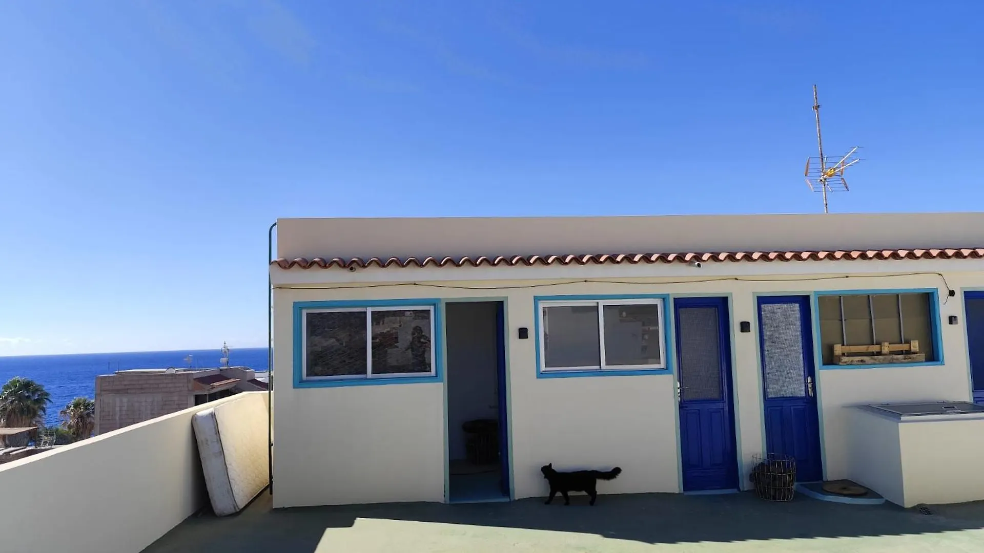 Gota De Mar Hostel Los Abrigos